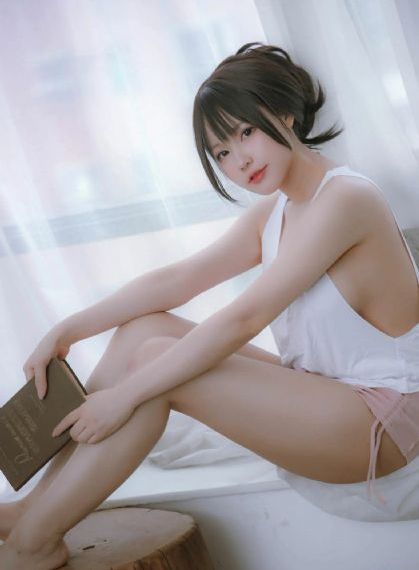 美丽的小蜜桃在线观看
