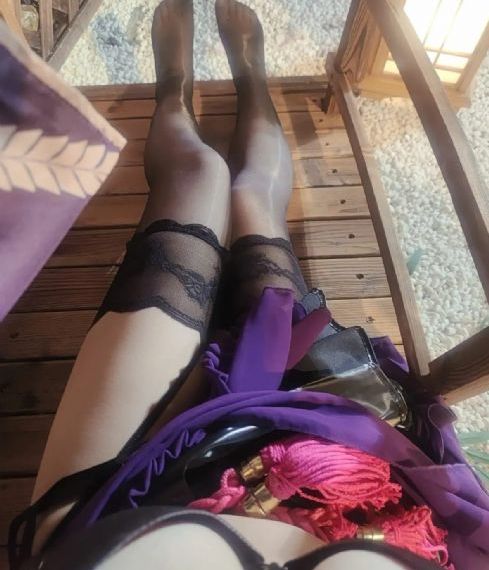 纤纤影院在线观看
