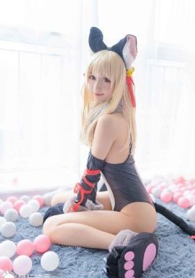 家有蛇仙美貌妻