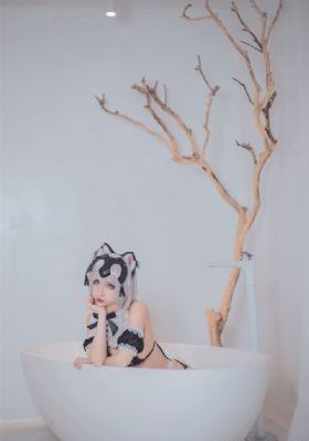 伊人久久大香线蕉综合四虎小说